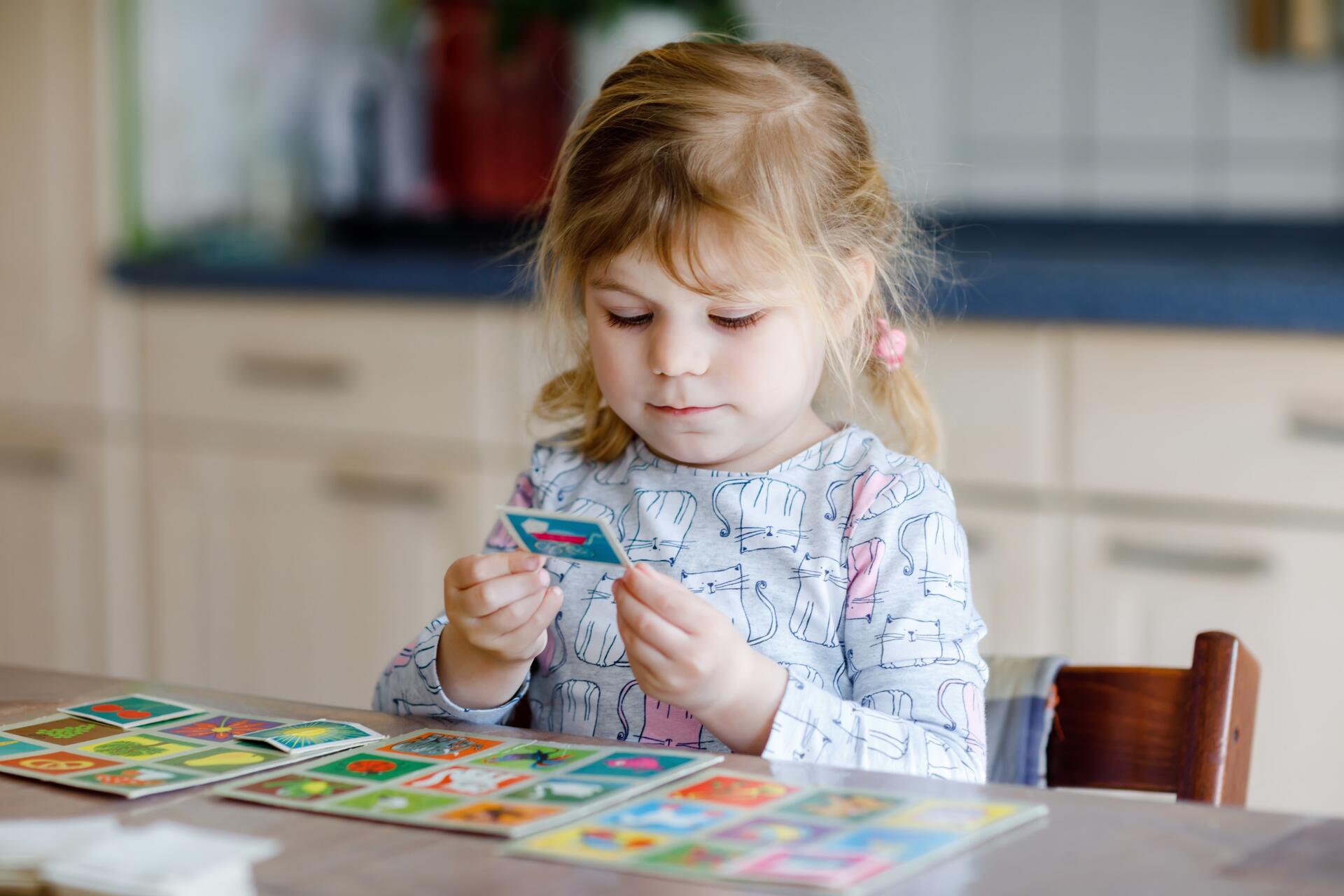 полезные, веселые и развивающие игры для развития и памяти у детей 