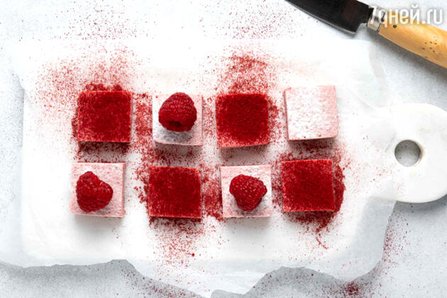 Клубничное суфле с творогом без сахара: рецепт полезного десерта. фото