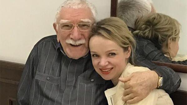 Бывшая жена Джигарханяна раскрыла секрет идеальной фигуры после родов