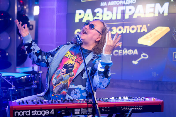 «Поздравляю!» спел Игорь Николаев и осчастливил крымчанку