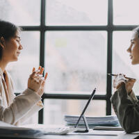 Как просить повышение зарплаты, премию, 13-ю и индексацию: когда, как и на что можно рассчитывать