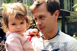 Павел Деревянко впервые показал 2-летнюю дочь