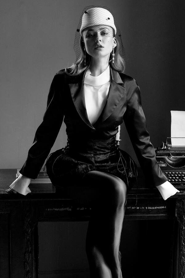 актриса Ингрид Олеринская