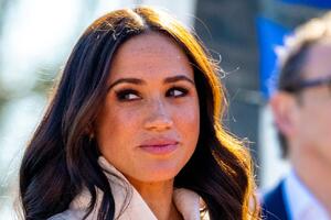 Не может говорить: отец Меган Маркл перенес инсульт 