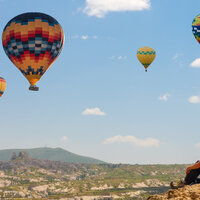 Куда поехать на февральские и мартовские праздники: топ-5 лучших туристических направлений