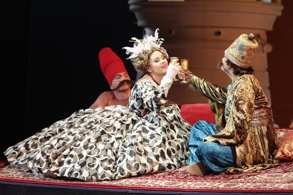 Выиграйте билеты на оперу «Итальянка в Алжире»