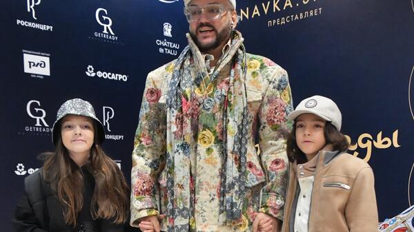 Дома ужас, а детям не до отца: вернувшийся из Китая Киркоров опешил от перемен