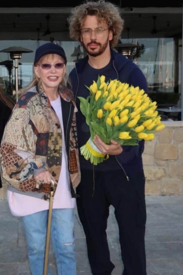 88 В«РђР»Р»Р° Р‘РѕСЂРёСЃРѕРІРЅР° РѕР± СЌС‚РѕРј Р·РЅР°РµС‚В»: СЂР°СЃРєСЂС‹С‚Р° РїСЂР°РІРґР° Рѕ С‚Р°Р№РЅРѕР№ Р¶РёР·РЅРё РјСѓР¶Р° РџСѓРіР°С‡РµРІРѕР№