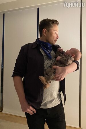 Илон Маск с ребенком - фото