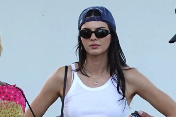 Новая звездная пара: фанаты обсуждают роман Кендалл Дженнер и Джейкоба Элорди