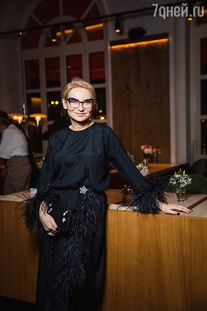 Эвелина Хромченко Эвелина Хромченко