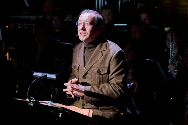 Хабенский, Дранга, Водолазкин сыграли на троих