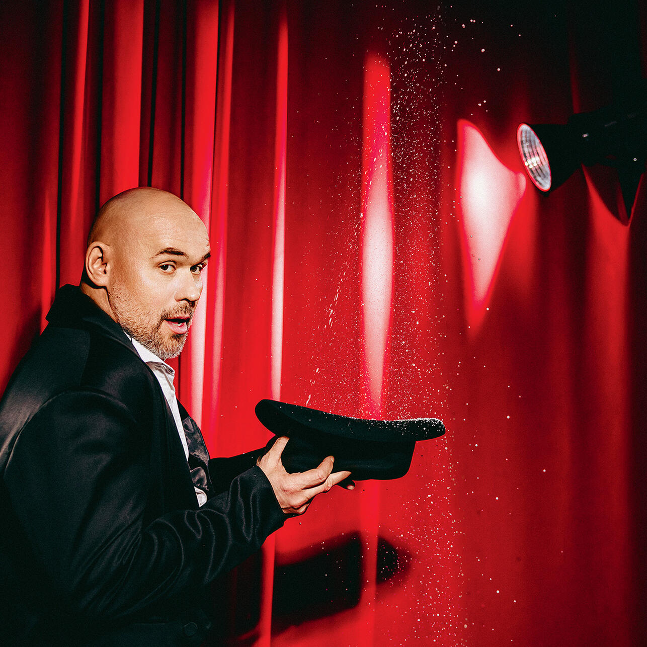 Максим Аверин