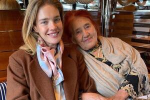 «Это было очень тяжело»: Водянова рассказала о смерти любимой бабушки