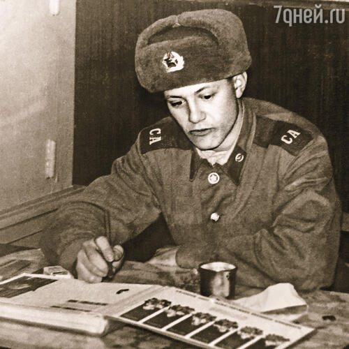 В июле 1988-го сбегал в самоволку исключительно по делу — на творческие туры в ЛГИТМиК