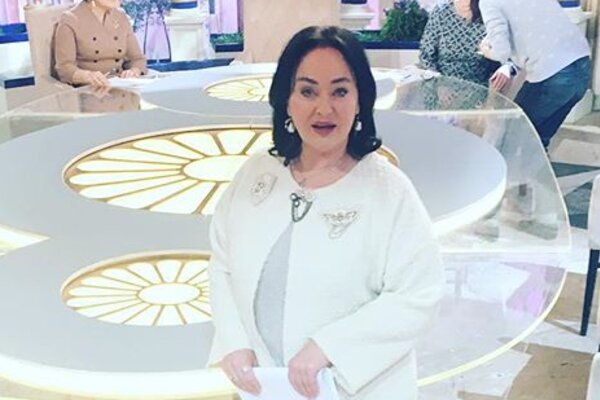 Образ дня: Лариса Гузеева в Assel Yussupova