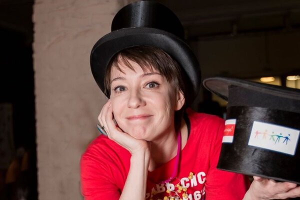 СМИ раскрыли реальные причины эмиграции Хаматовой