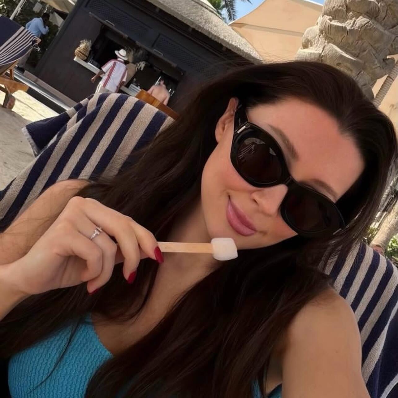 Анна Заворотнюк