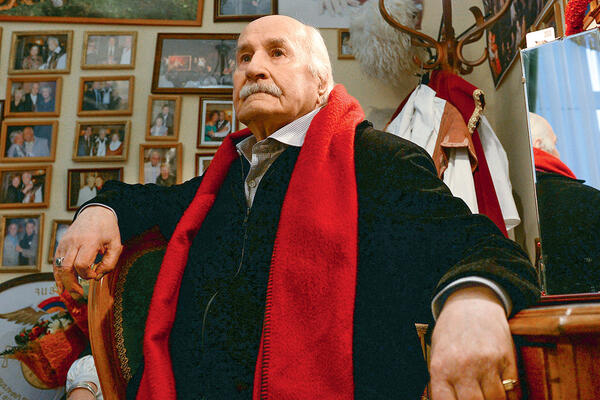 110-летие Зельдина отметили выставкой