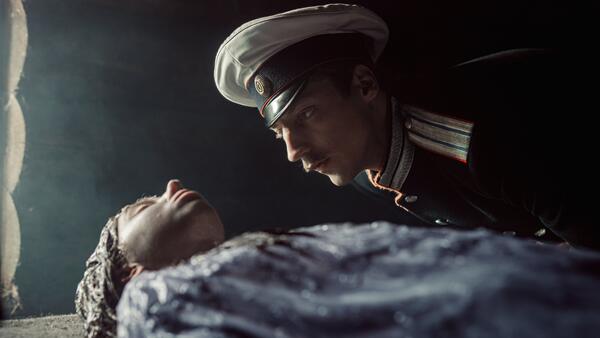 Мистический детектив «Улей» с Цыгановым в камео: премьера, трейлер и график серий