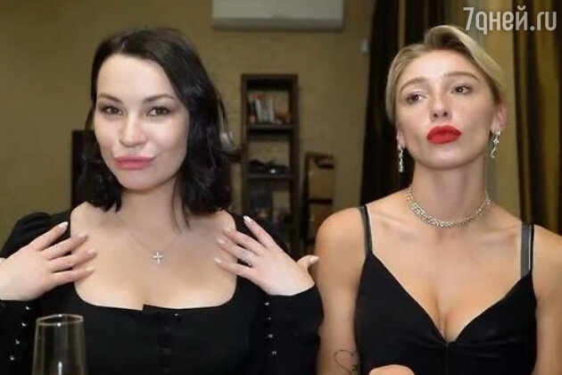 Ида Галич и Настя Ивлеева Ида Галич и Настя Ивлеева