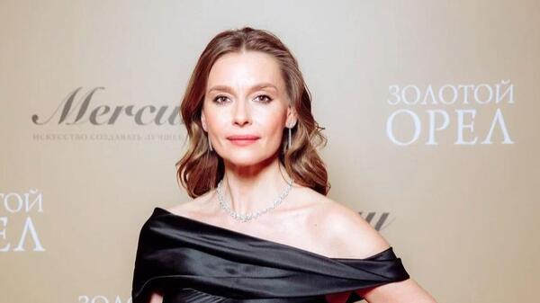 «Становлюсь чудовищем»: Толкалина — о новой влюбленности и разрыве с Кончаловским