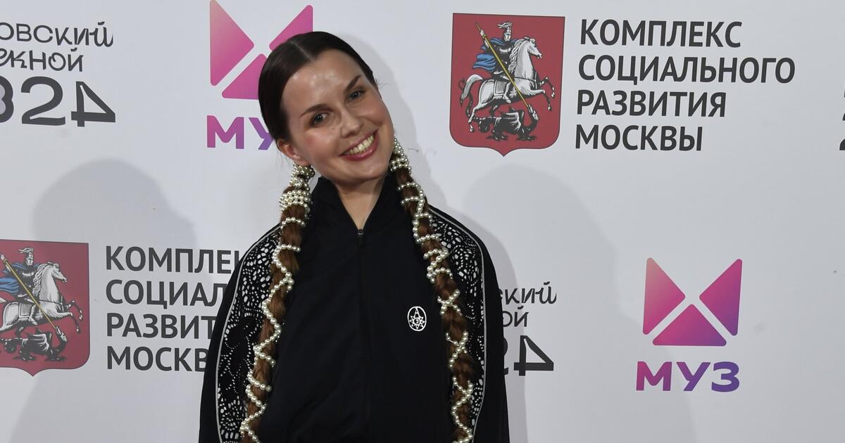 Куртукова гастроли. Я любила сокола красивого высокого под баян. Куртукова гастроли. Куртукова гастроли. Матаня певица.