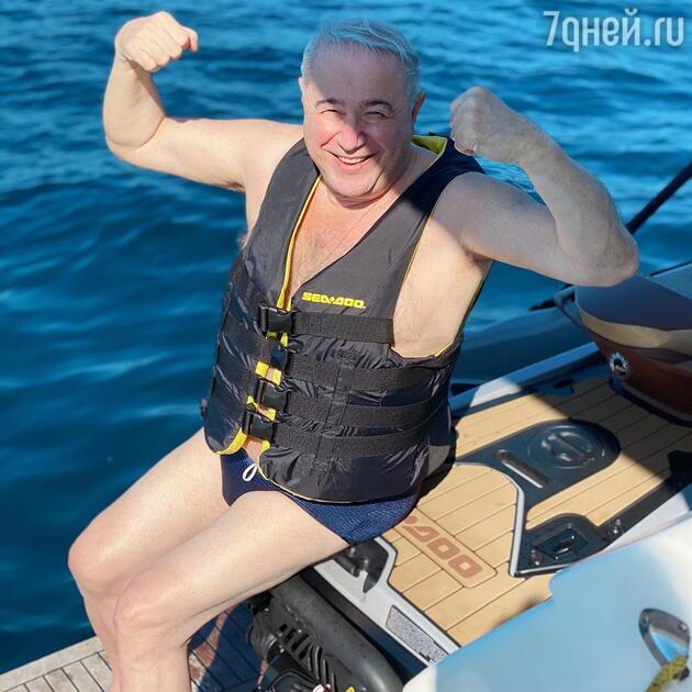 Евгений Петросян