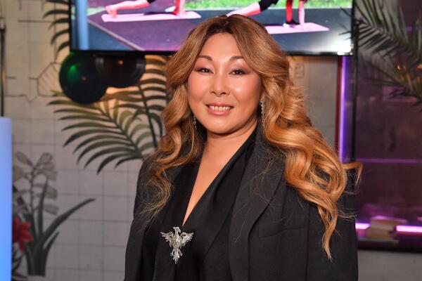 Анита Цой призналась, как ее удивил муж: «Я упала в обморок!»