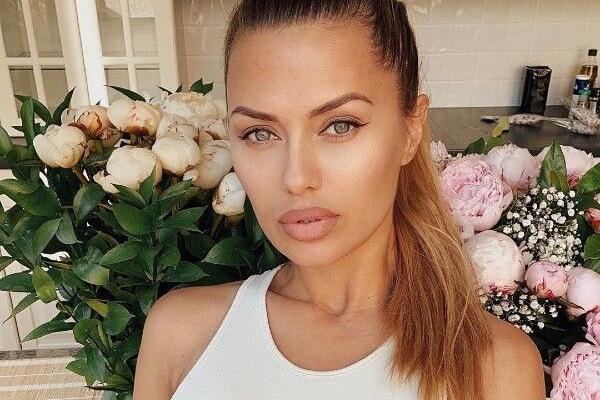 «Фото не для слабонервных!» Боня показала жуткие последствия пластики 