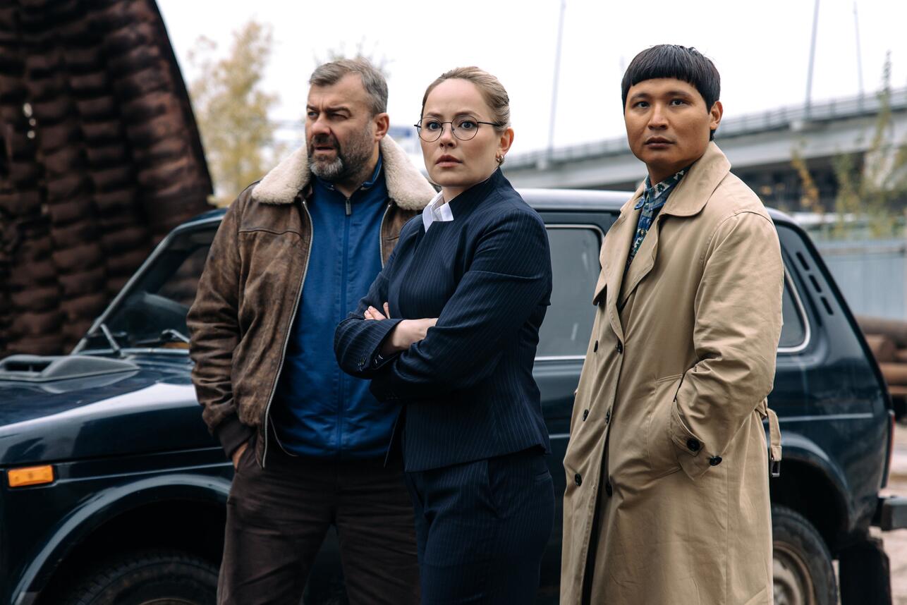 Зоя Бербер, Михаил Пореченков, Азамат Нигманов в сериале "Капитан Туман" фото