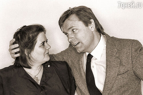 Через четыре года, в 1989-м, мы официально стали мужем и женой