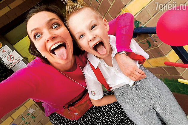 Наталья Земцова с сыном Иваном