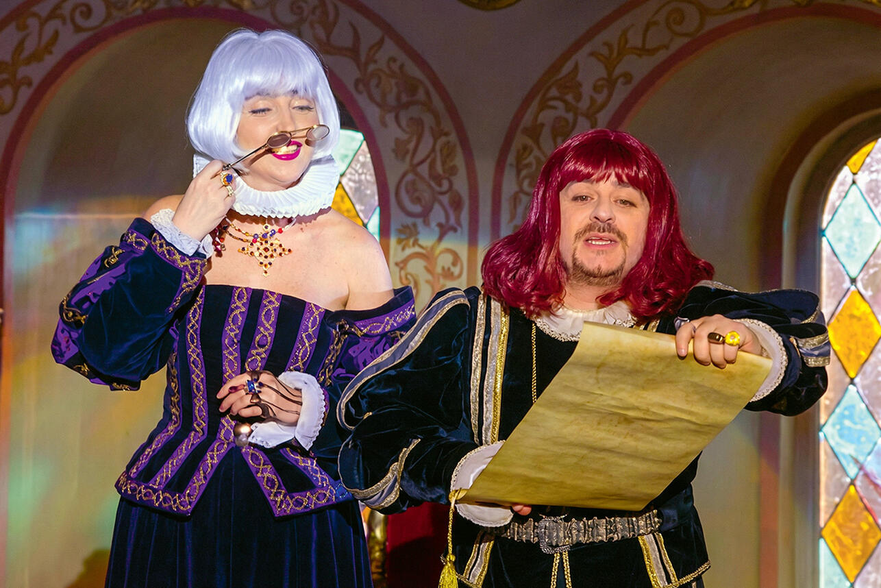 Саша с Лолой