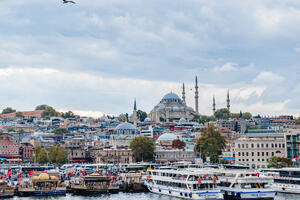 Куда поехать на новогодние: 6 направлений для тех, кто устал сидеть дома на каникулах