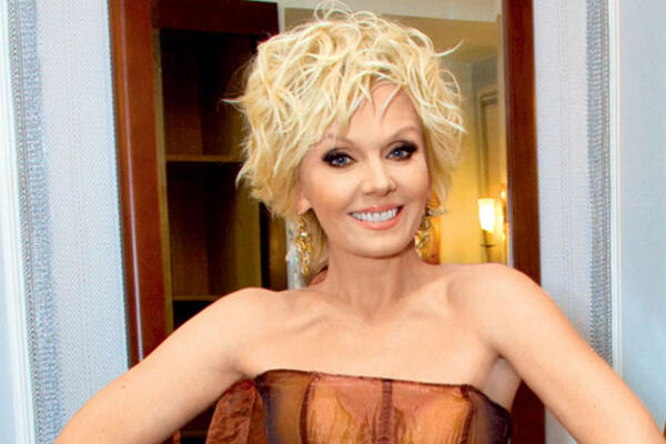 Александр Васильев: «Стиль Валерии – гламурный минимализм»