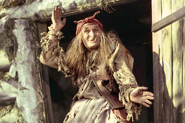 «Хочу быть Бабой-Ягой». Закулисные тайны звезды советских киносказок Георгия Милляра