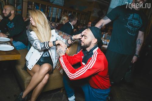 Вера Брежнева и Тимати представили в Москве новый клип