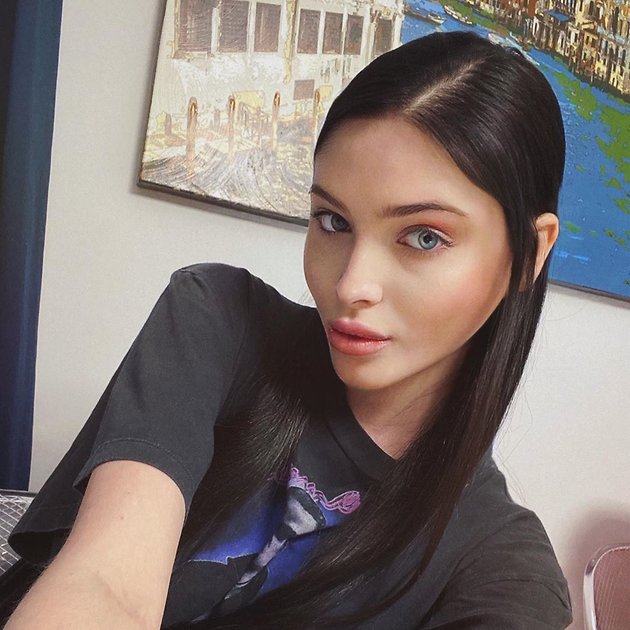 Алена Шишкова