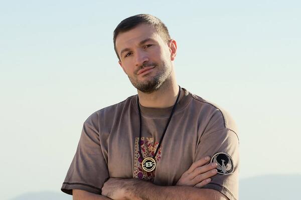Победитель шоу «Выжить в Самарканде» — о конфликте с Сысоевой: «Я ее не простил»