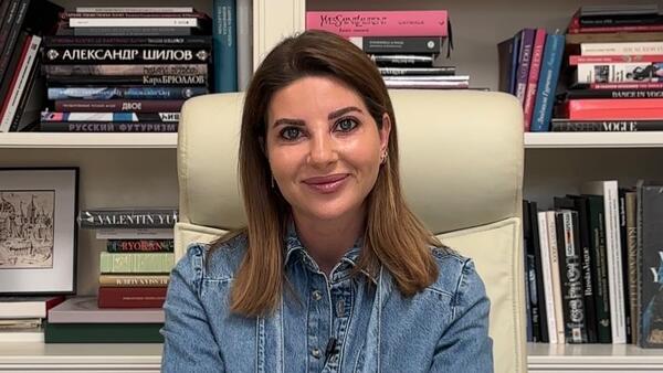 Послание Орбакайте и замок: семья Юдашкина устроила праздник в Токио