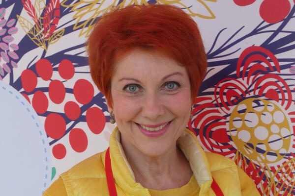 Оксану Сташенко муж прокатил на карусели