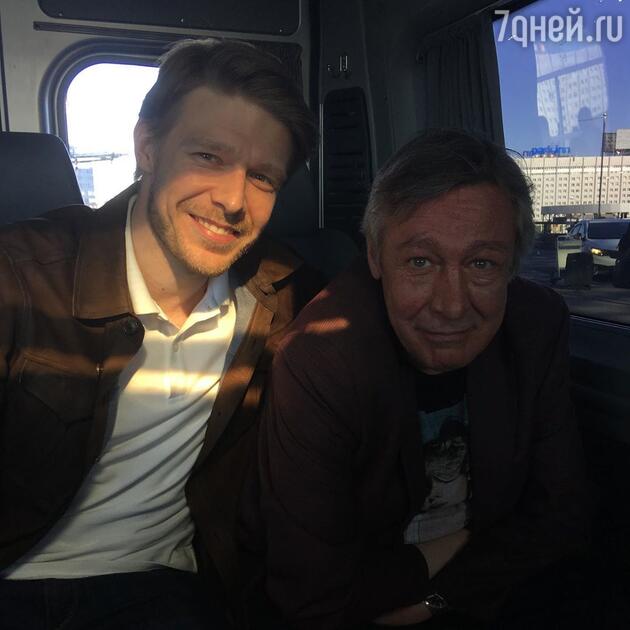 Михаил Ефремов и Никита Ефремов до аварии Михаил Ефремов и Никита Ефремов до аварии