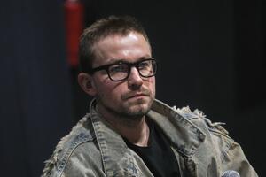 «Я тоже!»: Харламов осадил Петрова после упоминания скандального фильма «Текст»