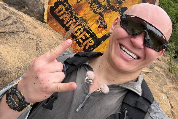 Их лайки съели комары: блогеров с миллионами подписчиков бросили выживать в джунгли Вьетнама