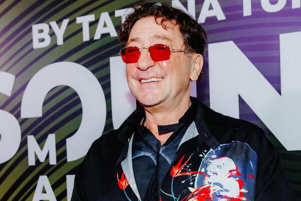63-летний Лепс замечен с юной длинноволосой нимфой — уже не вспоминает про Кибу