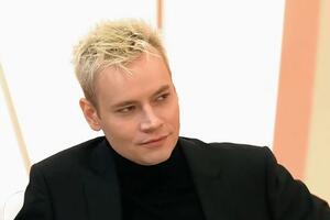 SHAMAN'а засняли в неожиданной компании на юбилее Агаларова