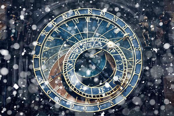 Астролог назвала знаки зодиака, которых осыплет денежный дождь под бой курантов