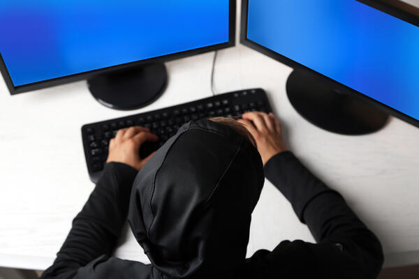 Шапка-невидимка или фикция? Как на самом деле работает режим приватного просмотра в браузере 