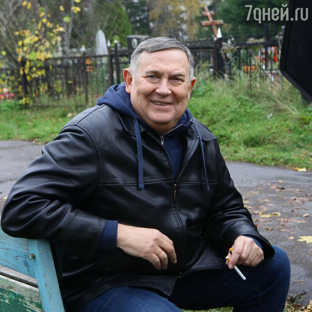 Юрий Стоянов